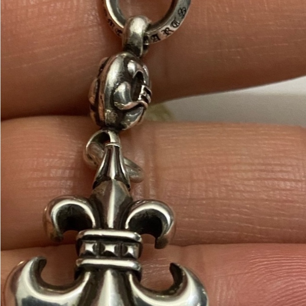 Silver Fleur-de-Lis Pendant Necklace
